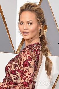 明星趴着,星光熠熠，欢乐无限