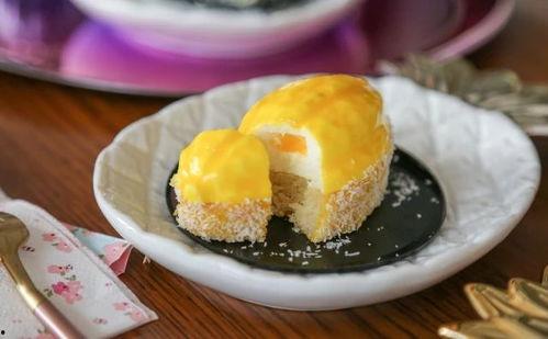 抖音一堆网红吃瓜,揭秘吃瓜界的狂欢盛宴！