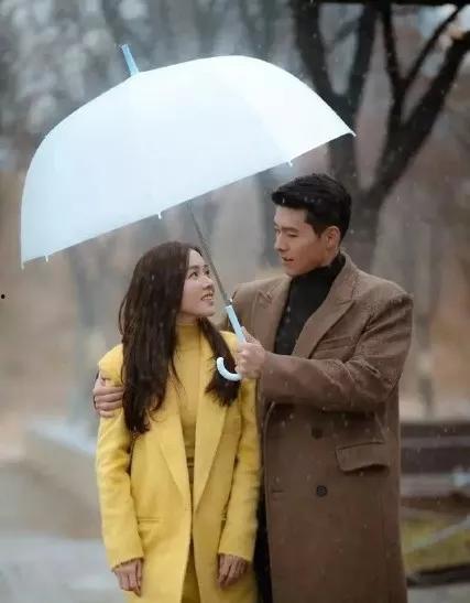 韩国亲昵在线观看,在线观看甜蜜瞬间，感受异国风情