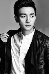 男明星和花的图片,探寻男明星与花朵的浪漫邂逅